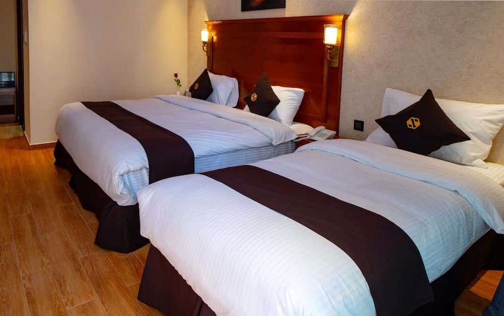 Дубай: Raha Hotel