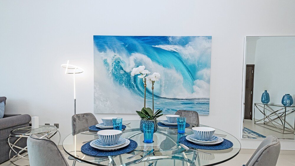 Дубай: LUX Opulent Island Suite View 7