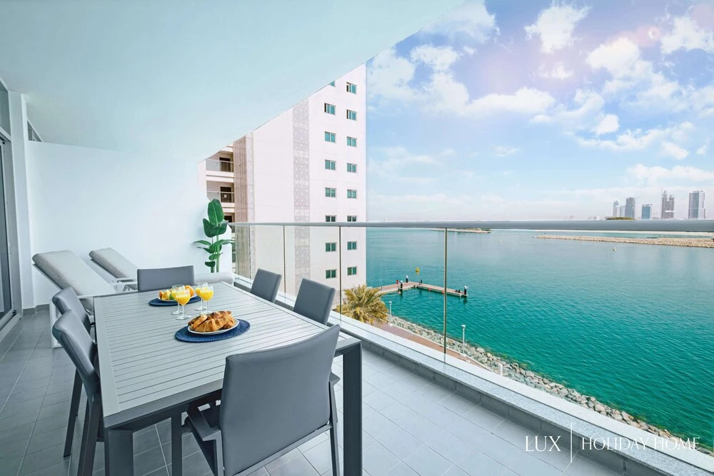 Дубай: LUX Opulent Island Suite View 7