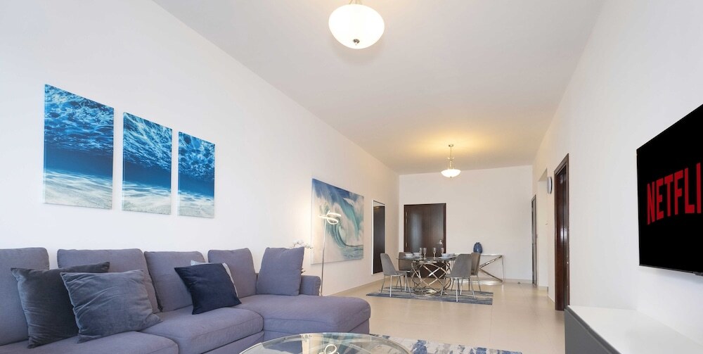 Дубай: LUX Opulent Island Suite View 7