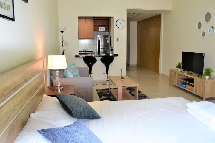 Дубай: NMR - New Spacious Studio flat