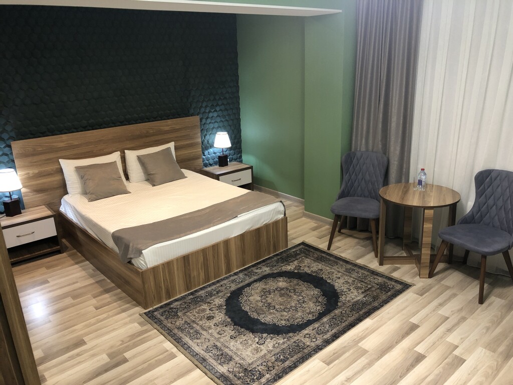 Баку: Отель Gallery Lux