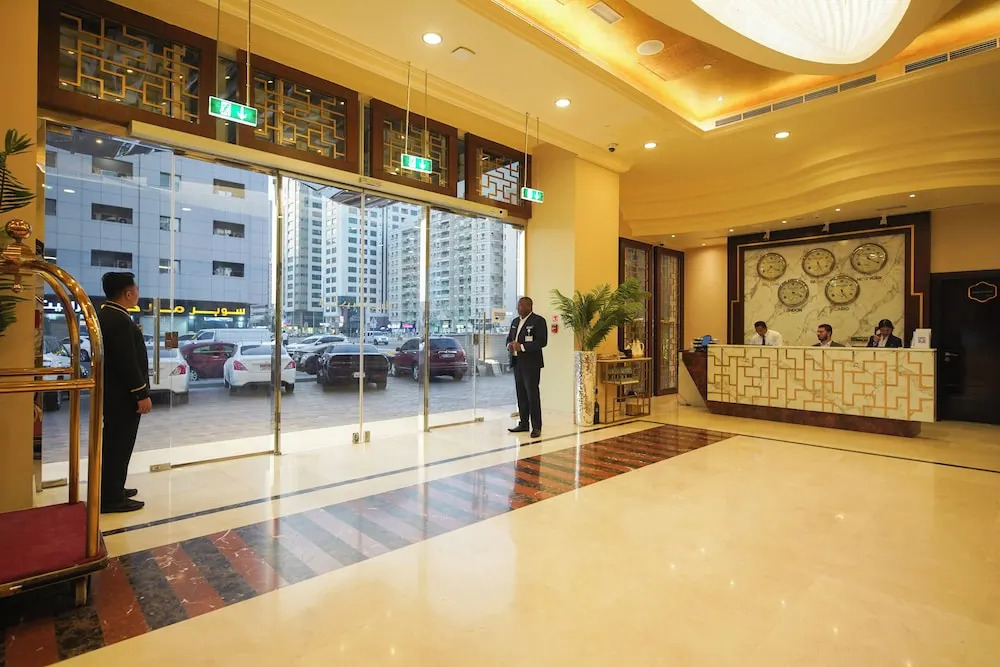 Абу-Даби: Grand Villaggio Hotel