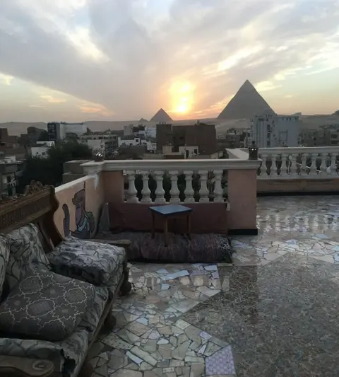Гиза: Pyramids Palace Hotel