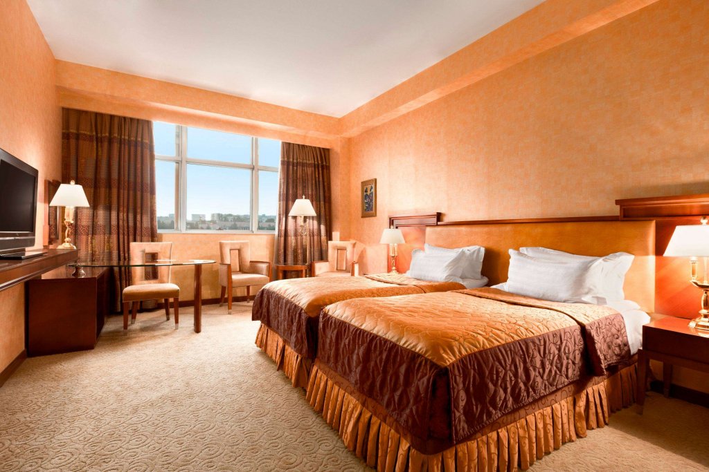 Гянджа: Ramada Plaza By Wyndham Gence