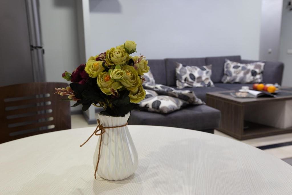 Ереван: Stay Inn Apartments at Northern Avenue
