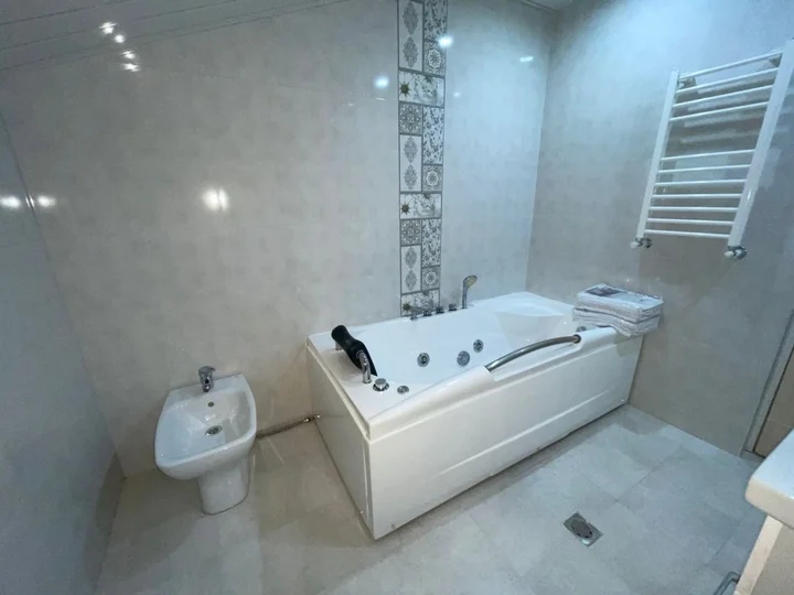 Ереван: Отель Anga Yerevan Hotel