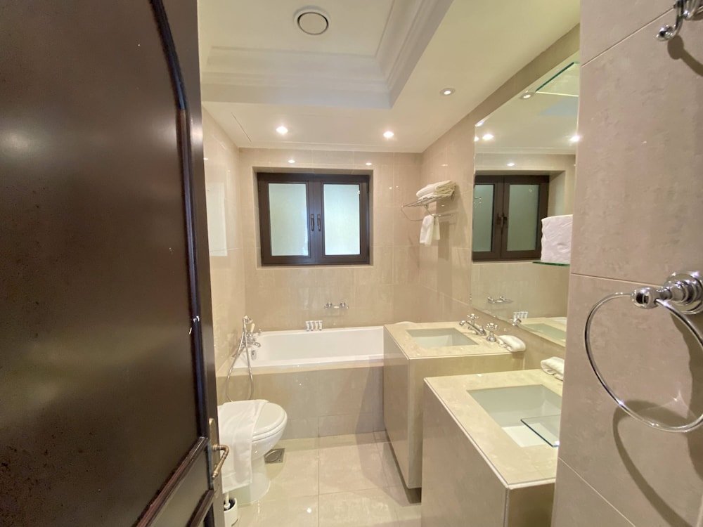 Дубай: Lux BnB I Souk Al Bahar I Burj Khalifa Views