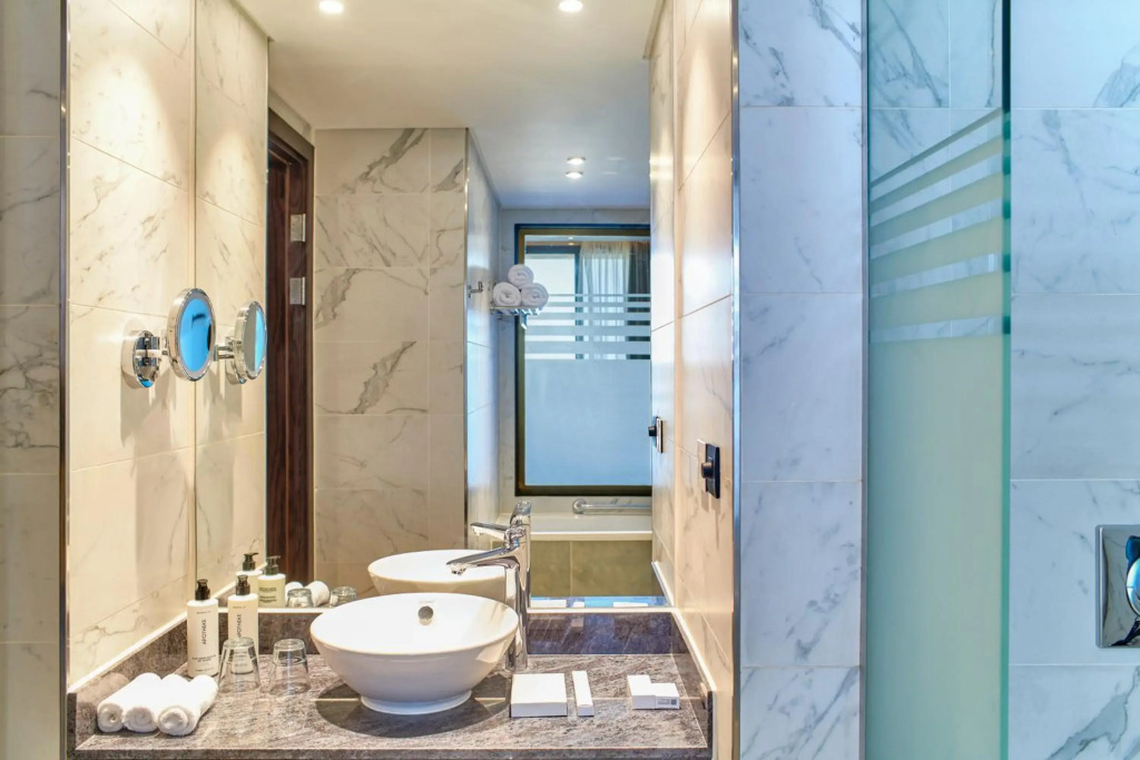 Шейх Заед Сити: Crowne Plaza West Cairo Arkan, an IHG Hotel