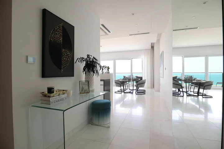 Дубай: Apartments HiGuests - Magical apartment with private beach access!