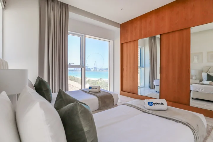 Дубай: Apartments HiGuests - Magical apartment with private beach access!