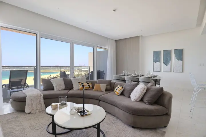 Дубай: Apartments HiGuests - Magical apartment with private beach access!