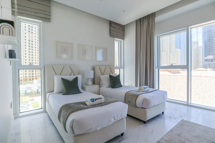 Дубай: Apartments HiGuests - Magical apartment with private beach access!