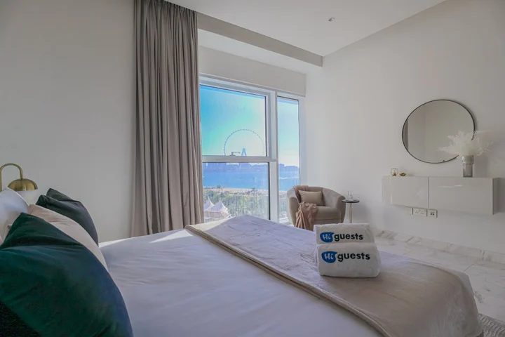 Дубай: Apartments HiGuests - Magical apartment with private beach access!
