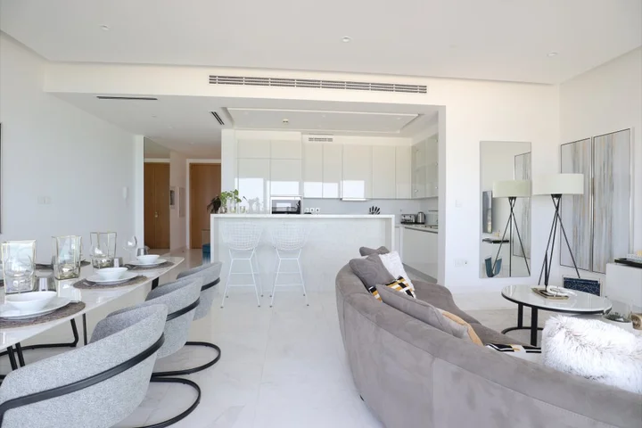 Дубай: Apartments HiGuests - Magical apartment with private beach access!