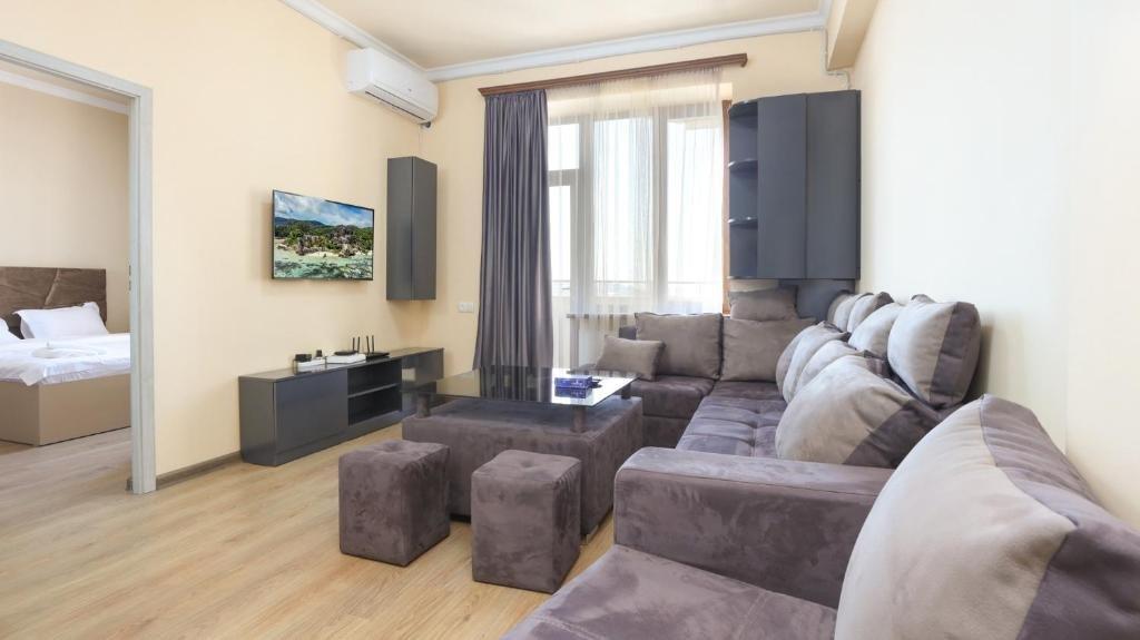 Apartamenty ➤ Stay Inn ✦ On Argishti 13-8 — фото 2