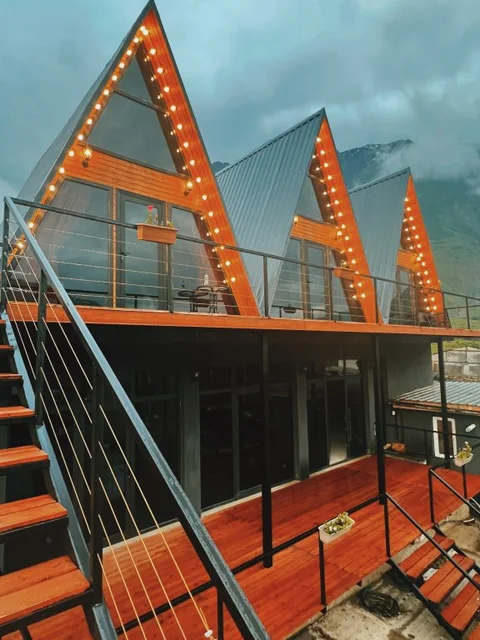 Степанцминда: Апартаменты Pyramid Kazbegi