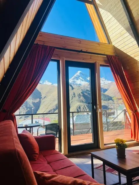 Степанцминда: Апартаменты Pyramid Kazbegi