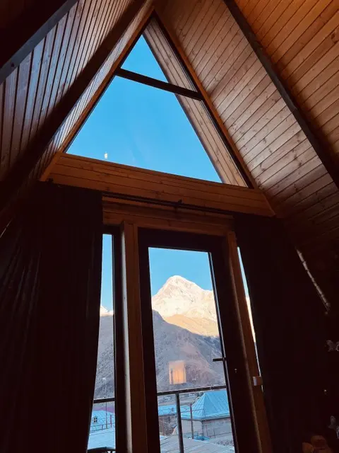 Степанцминда: Апартаменты Pyramid Kazbegi