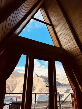 Степанцминда: Апартаменты Pyramid Kazbegi