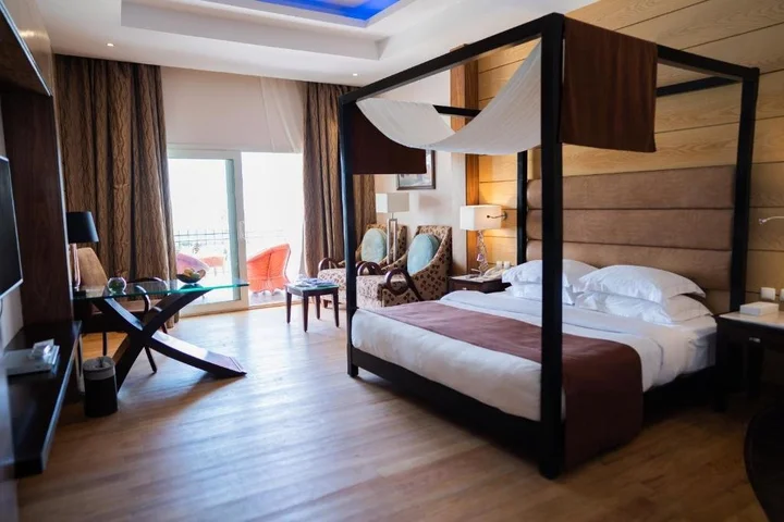 Шарм-эш-Шейх (Шарм-эль-Шейх): Royal Savoy Sharm El Sheikh