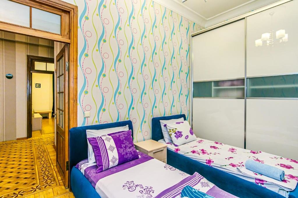 Баку: Hilton DeLuxe Apartment 4 room
