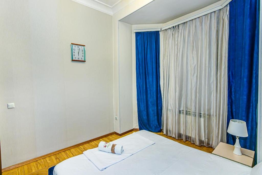 Баку: Hilton DeLuxe Apartment 4 room