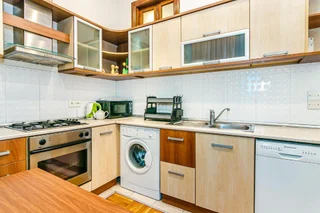 Баку: Hilton DeLuxe Apartment 4 room