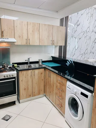 Дубай: Апартаменты Jewellery Homes in Continental Tower Dubai Marina