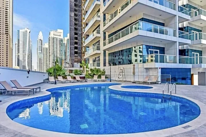 Дубай: Апартаменты Jewellery Homes in Continental Tower Dubai Marina