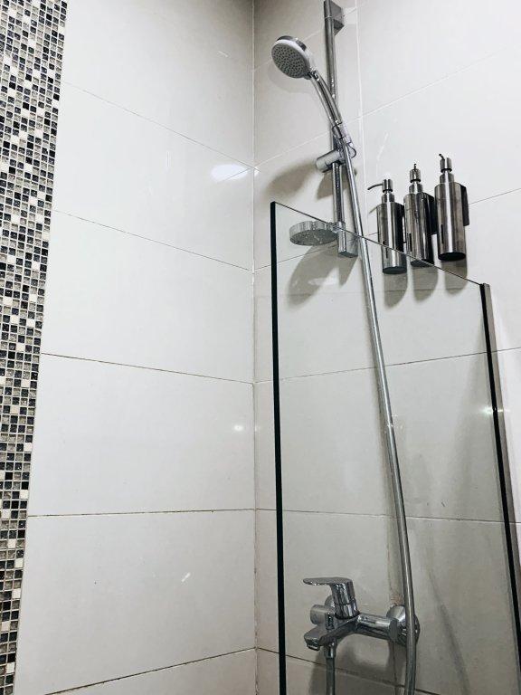 Дубай: Апартаменты Jewellery Homes in Continental Tower Dubai Marina