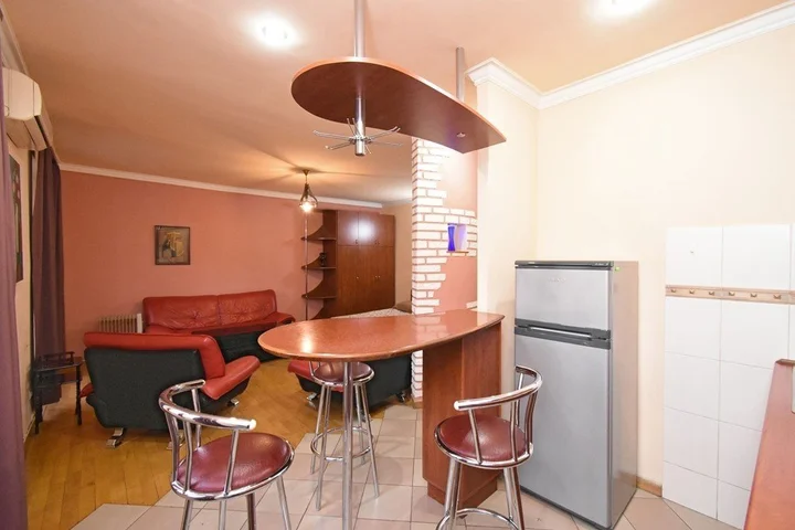 Ереван: Апартаменты  1room  Apt.  at  Nalbandyan  street