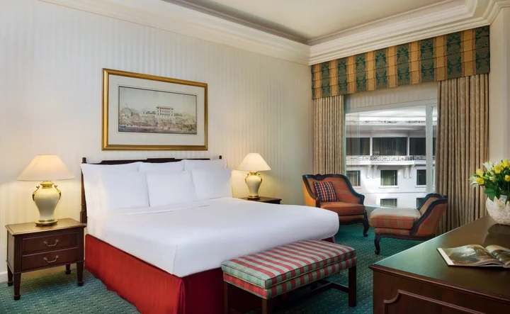 Дубай: The Bristol Hotel Dubai