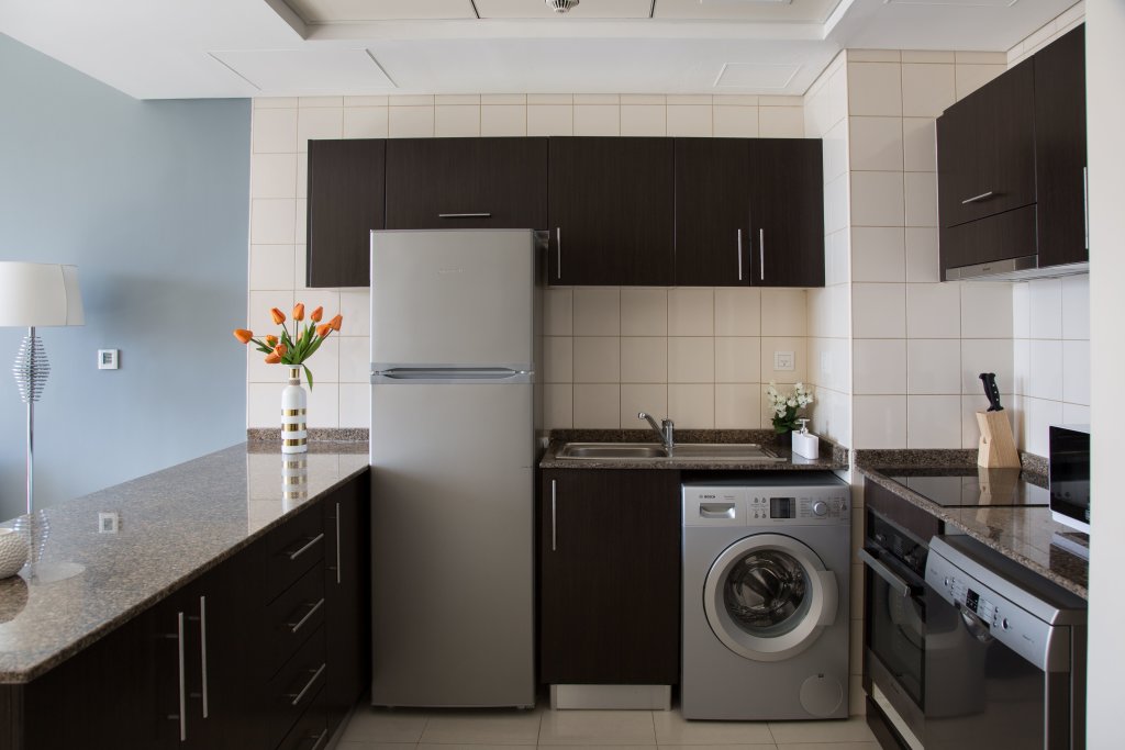Дубай: Incredible apartment at the top of Dubai Marina