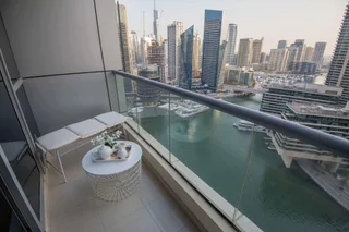 Дубай: Incredible apartment at the top of Dubai Marina