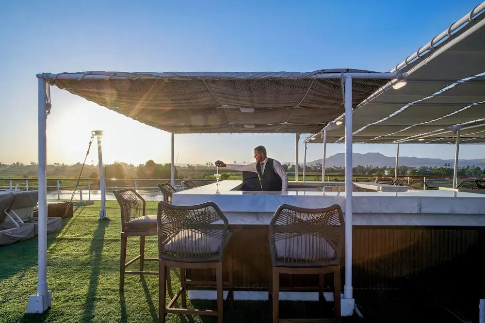 Луксор: Mövenpick Royal Lily Nile Cruise, Every Monday Four Nights From Luxor, Every Friday Three Nights From Aswan - Including Excursions & Sightseeing