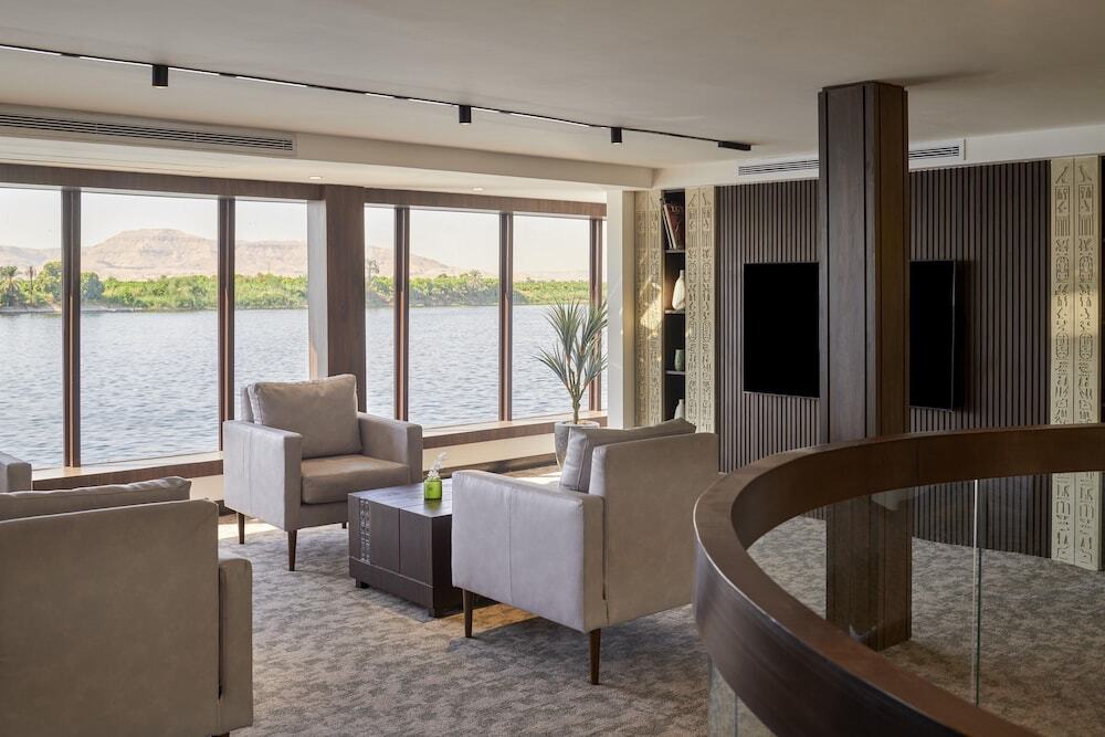 Луксор: Mövenpick Royal Lily Nile Cruise, Every Monday Four Nights From Luxor, Every Friday Three Nights From Aswan - Including Excursions & Sightseeing