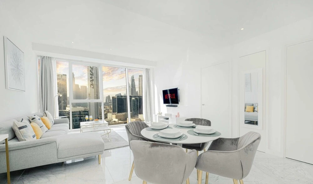 Дубай: LUX The Pad Executive Suite 1