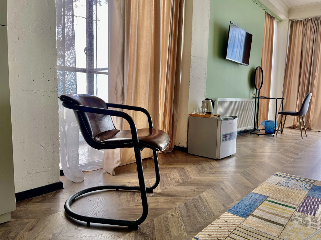 Григолети: Claude Monet Seaside Hotel