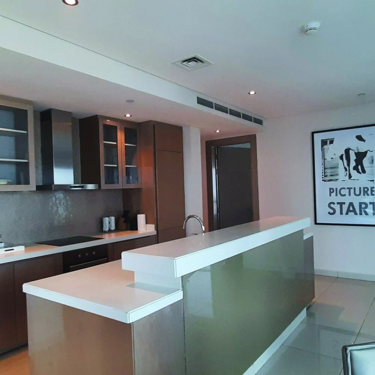 Дубай: Quill Residence Three Bedroom Apartment with 5 Star Amenities
