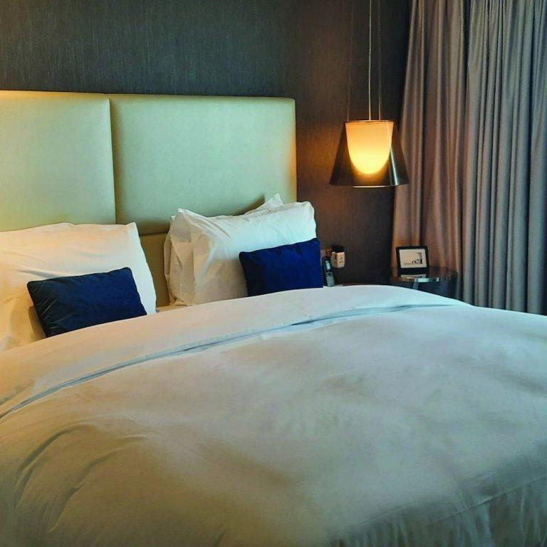 Дубай: Quill Residence Three Bedroom Apartment with 5 Star Amenities