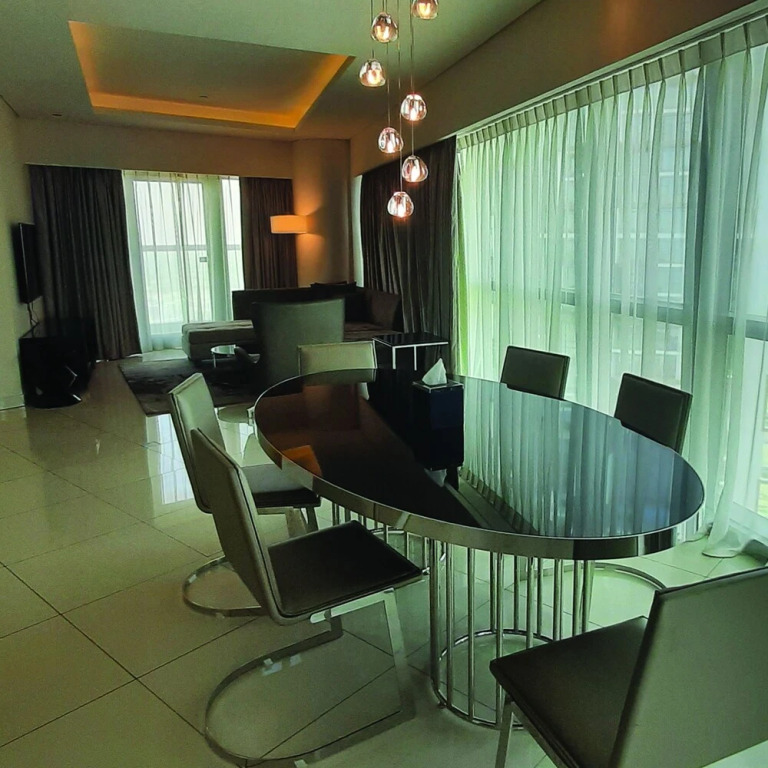 Дубай: Quill Residence Three Bedroom Apartment with 5 Star Amenities