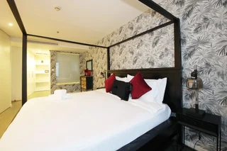 Дубай: 3 Bedroom Apartment in D1 Tower
