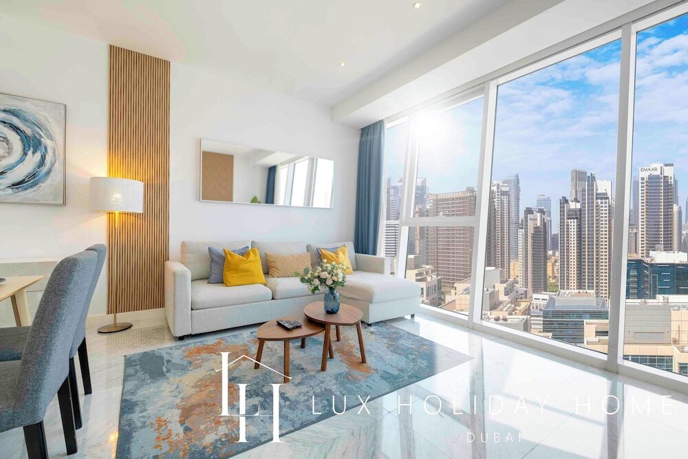 Дубай: LUX The Pad Executive Suite 2