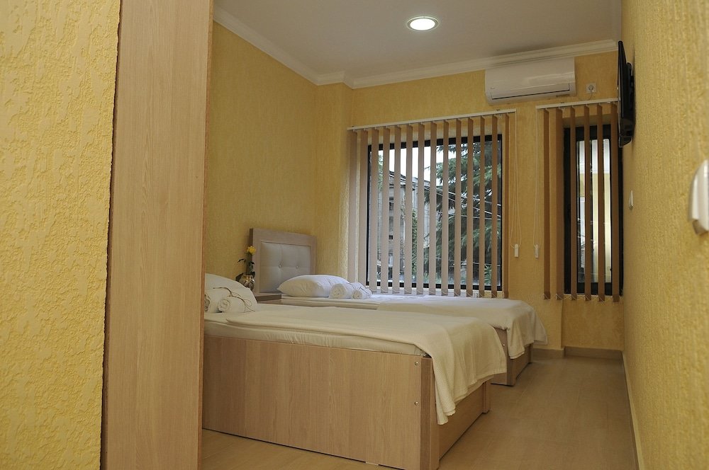 Кутаиси: Pomegranate Hotel