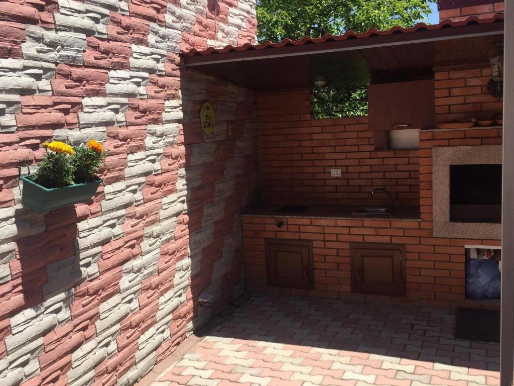 Уреки: Коттедж Euro Style