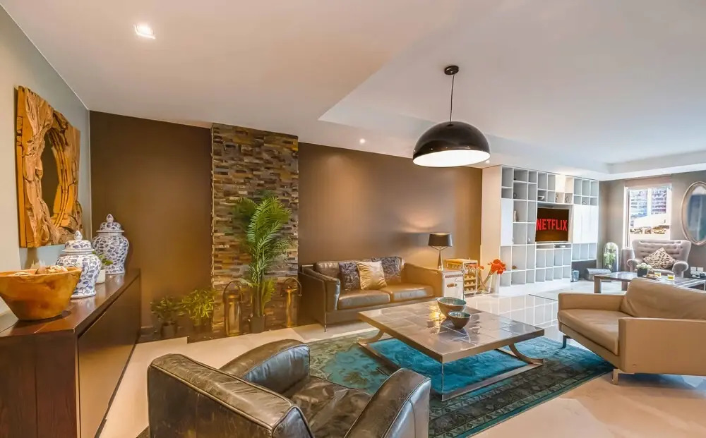 Дубай: LUX - The Exclusive DIFC residence