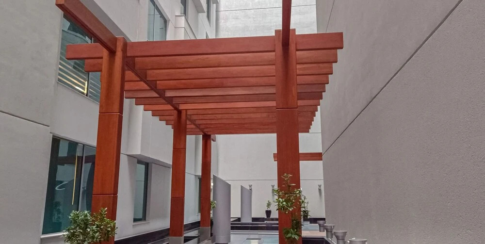 Дубай: LUX - The Exclusive DIFC residence