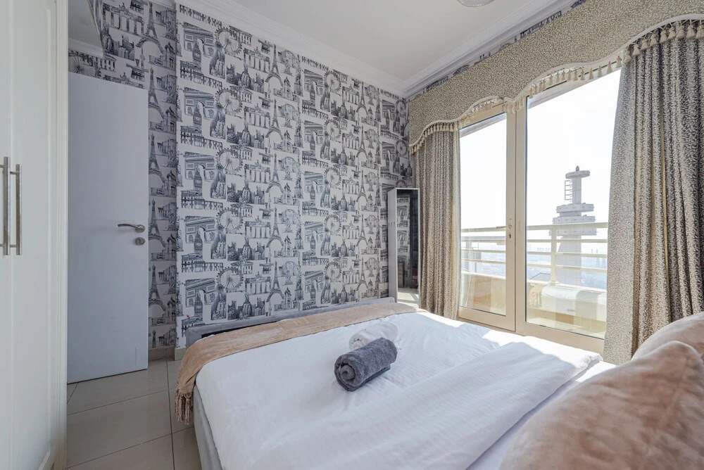 Дубай: Marco Polo - Spacious 3BR With Exquisite Views Near Marina Walk
