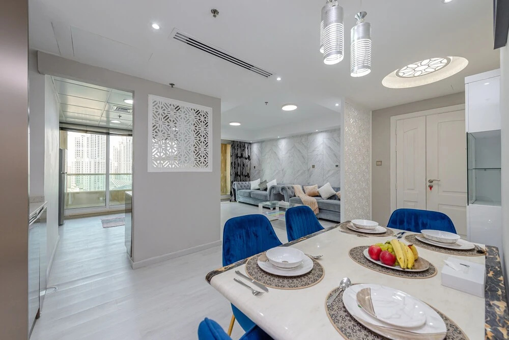 Дубай: Marco Polo - Spacious 3BR With Exquisite Views Near Marina Walk